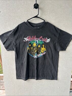 Motley crew New vintage look black dr feel good tee size medium #420